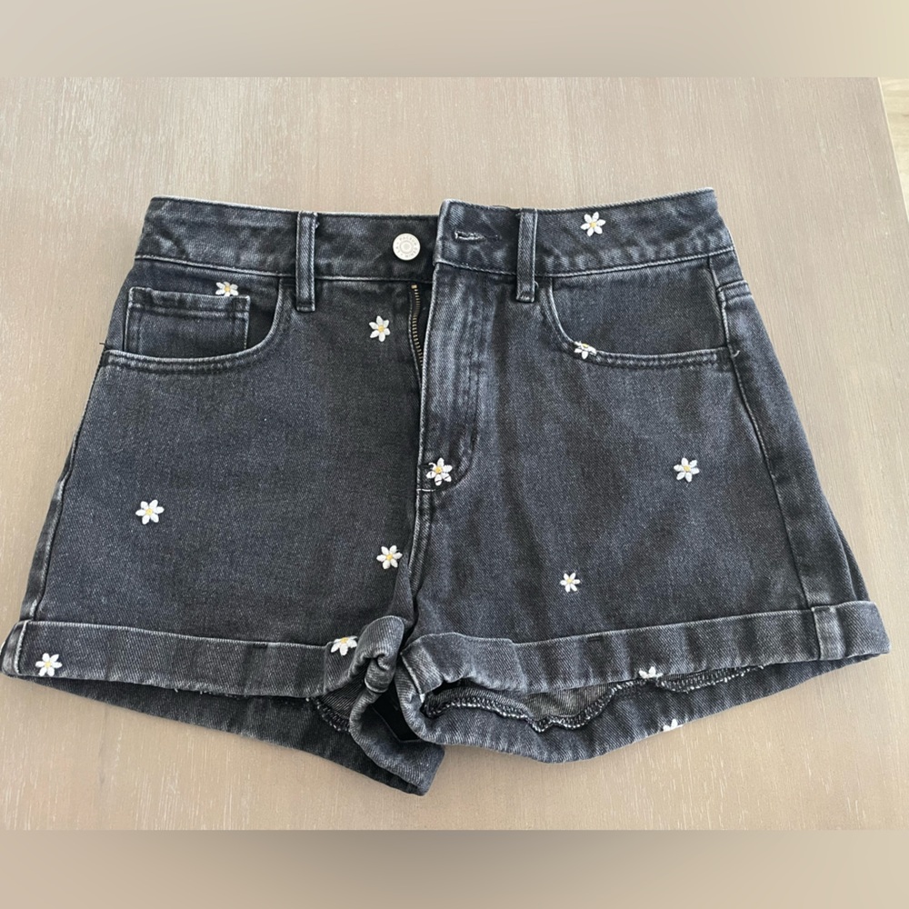 PacSun Black Denim Shorts with Daisy Embroidery